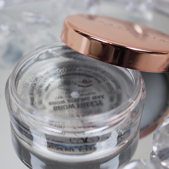 Anastasia Brow Freeze - Picture 7 of 8